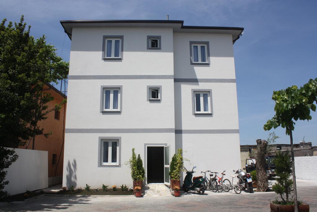 Hotel Bicaj Shkoder Ngoại thất bức ảnh