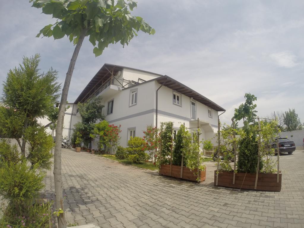 Hotel Bicaj Shkoder Ngoại thất bức ảnh