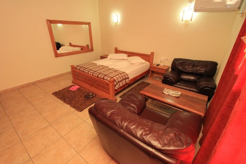 Hotel Bicaj Shkoder Ngoại thất bức ảnh